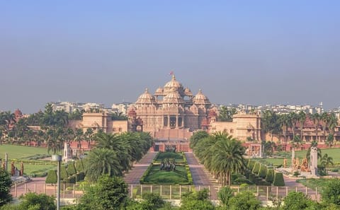 Spiritual Heritage Tour of New Delhi's Religious Sites