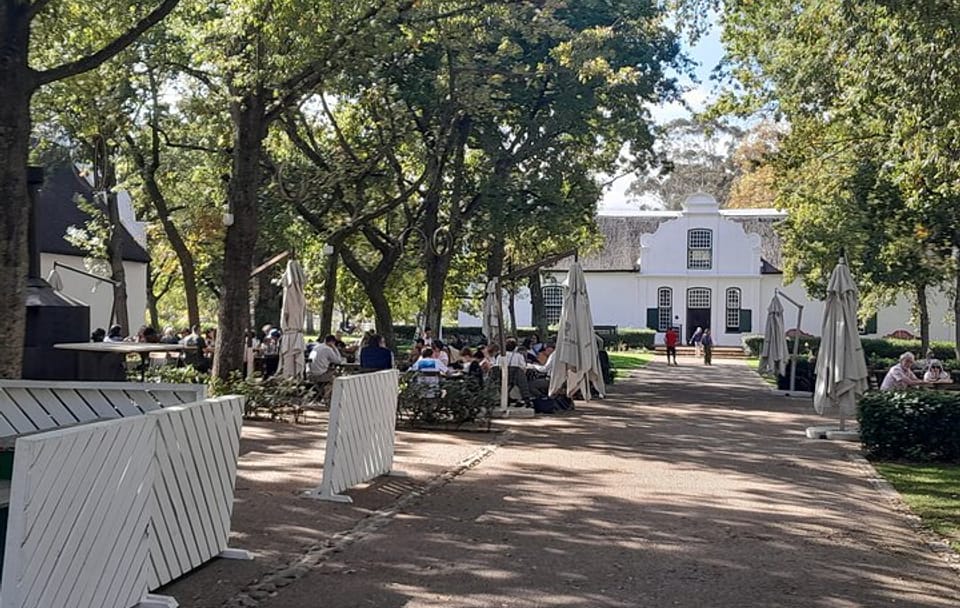 Private Full Day Wine Tasting Tour in Stellenbosch and Franschhoek