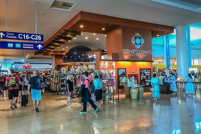 Cancun Airport Shared Shuttle with WIFI 3