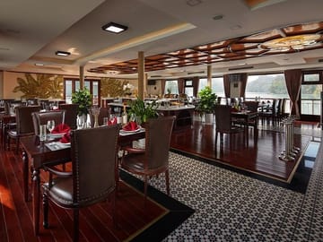 Luxury 5 Star Cruise 2 Days 1 Night Tour in Ha Long Bay-Lan Ha Bay