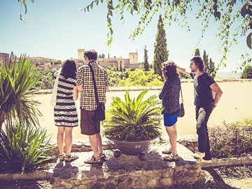 Granada Private Tapas & Walking Tour