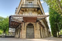Bordeaux Private Walking Tour With A Professional Guide 4