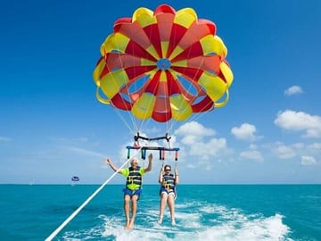Parasailing Experience Over the Red Sea in Hurghada