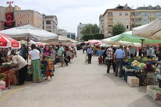 Journey from Traditional Markets to Modern Malls