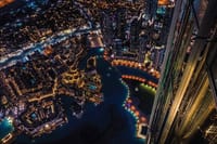 Guests enjoying panoramic views on level 125.