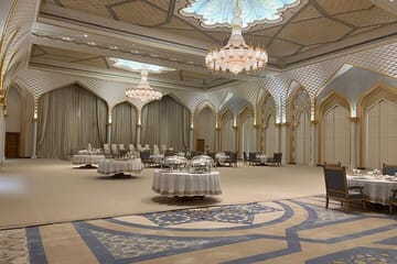 Abu Dhabi Tour Grand Mosque Heritage Qasr Al Watan Included