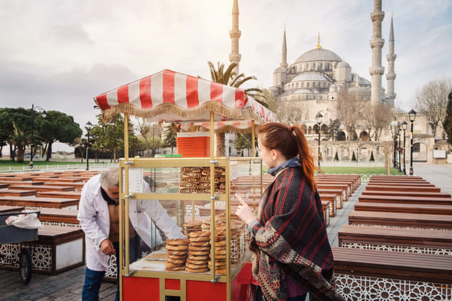 Istanbul: 4 Hours Turkish Dining Experience 2