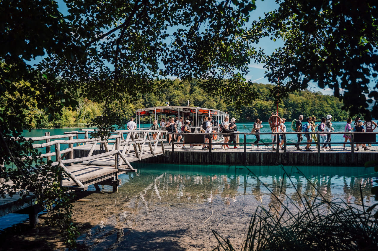 Scheduled - Plitvice lakes with entry ticket 8