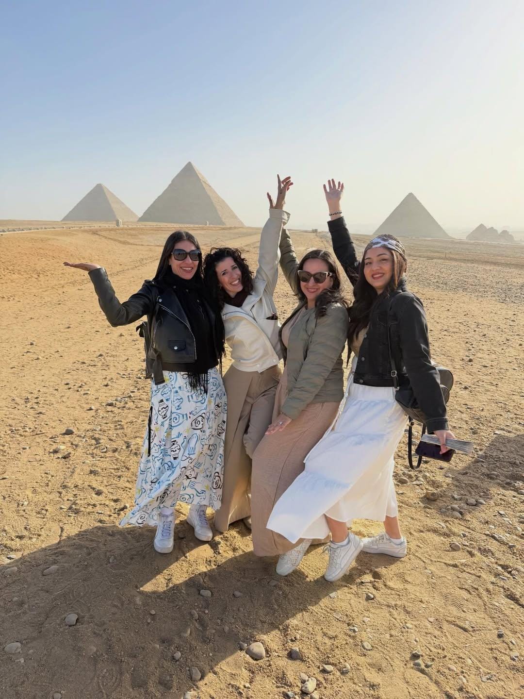 Tourist experiencing Egypt sightseeing highlight – panorama.