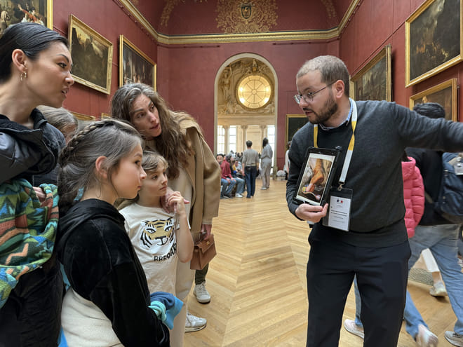 Private Louvre Tour – The Essentials and More with Expert Guide