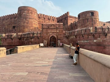 Agra fort Entrance
