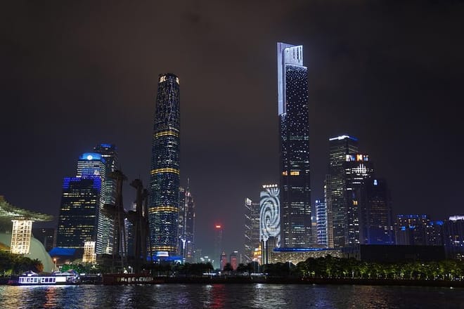 Pearl River Night Cruise with Xinjiang Cuisine Dining Experience in Guangzhou 7
