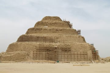 Ancient Wonders Bus Tour of Saqqara and Memphis in Cairo