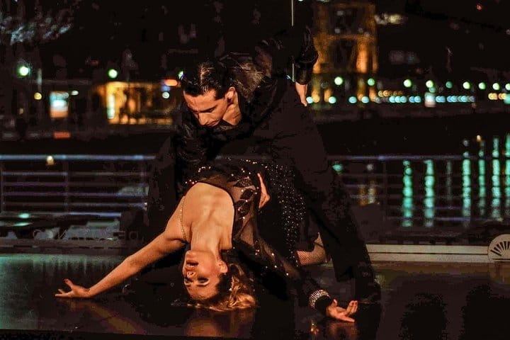 Madero Tango: Tango show with optional dinner 6