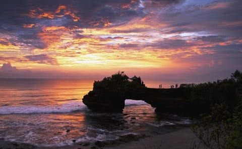 Full-Day Cultural Tour of South Bali's Coastal Highlights