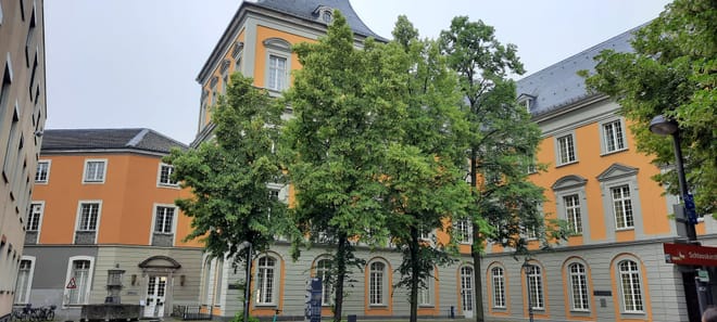 Free Tour Old Town Bonn 2