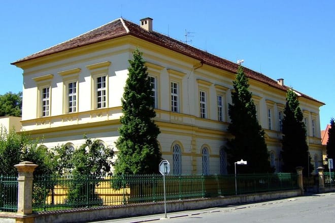 Private Historical Tour to Terezín Memorial from Prague
