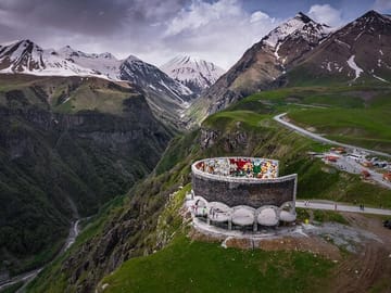 Guided Day Trip to Ananuri and Kazbegi from Tbilisi