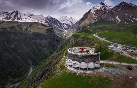 Guided Day Trip to Ananuri and Kazbegi from Tbilisi