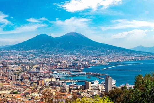 Naples, Panoramic City Tour and SPA Thermal Baths (8 hours)