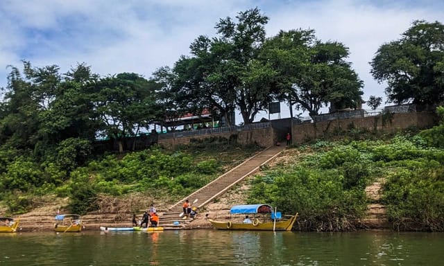 Beyond Angkor – Mekong River & Cambodia’s Rare Irrawaddy Dolphins