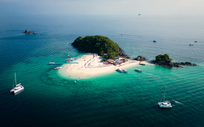 Excursión Privada en Lancha Rápida con Esnórquel a las Islas Koh Khai