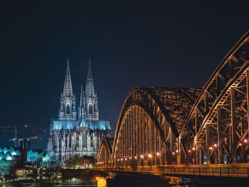 Private 10-Hour Cultural Tour of Cologne with Guide
