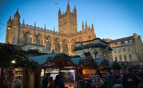 Walking Tour and Christmas Market in Bath, UK