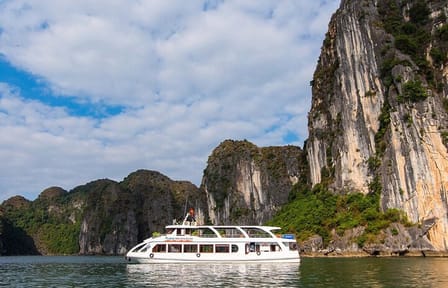 Halong Cruise Day Tour with Lunch, Cave Explore & Titop Island