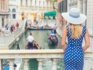 Professional Photo Shoot Tour in Venice for Lasting Memories