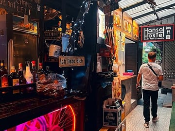 Contrasts of Bangkok: Temples, Michelin and the Old City