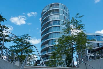Private Guided Walking Tour of Hamburg's Key Attractions