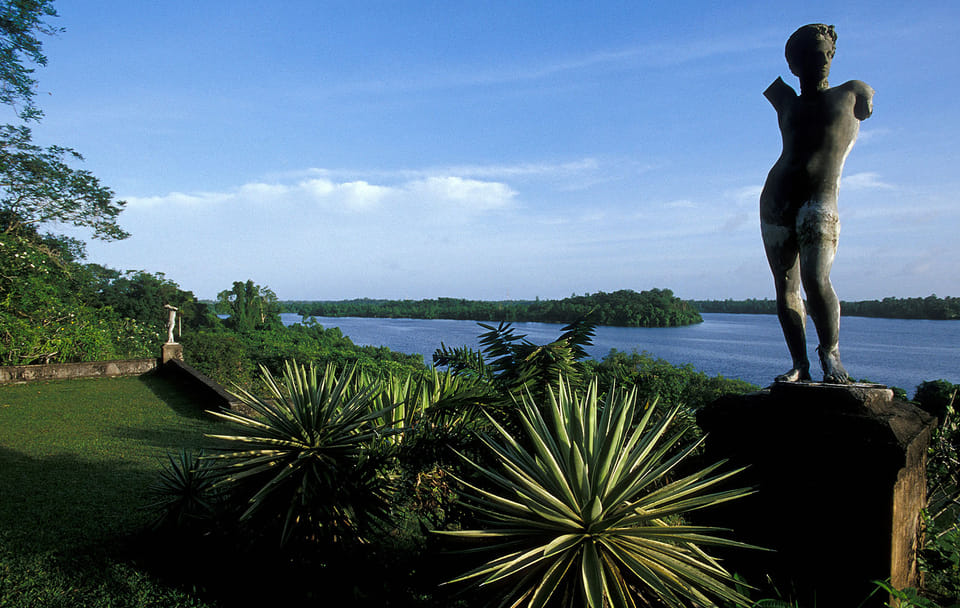 Cultural and Botanical Tour of Kalutara and Lunuganga
