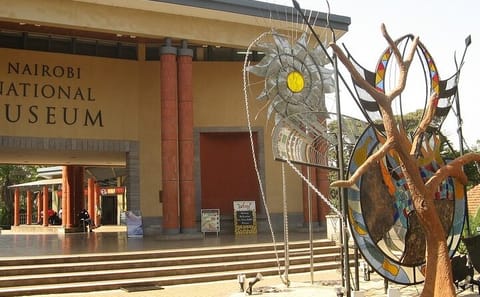 Nairobi Airport Layover Tour to National Museum Highlights