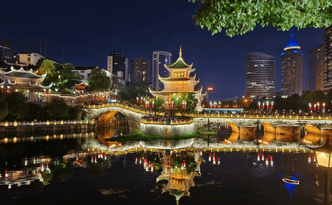 Guiyang cultural and culinary tour: Jiaxiu Pavilion and Baijiu