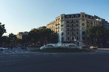 Private 5-Hour Cultural Tour of Barcelona's Landmarks