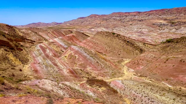 Private Tour to Rainbow Mountains and David Gareja 