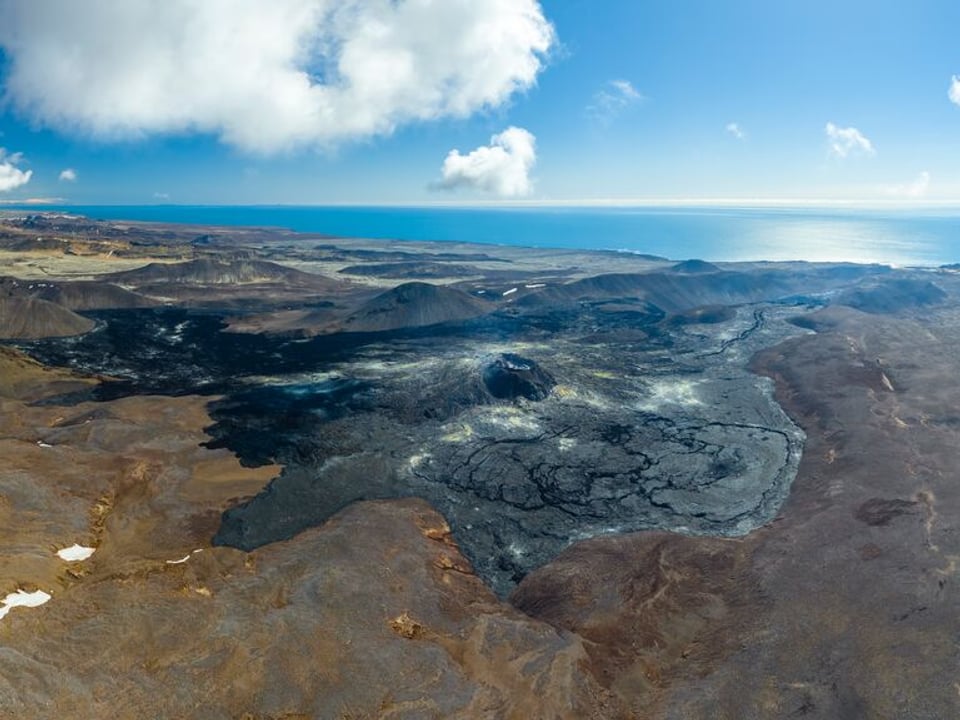 Private Bespoke Reykjanes Peninsula Tour — Your Friend in Reykjavik