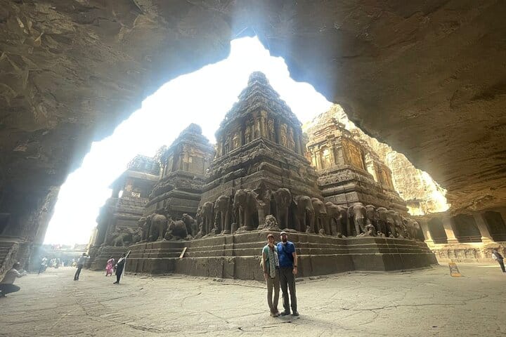 Aurangabad to Vadodara: Explore the Man-made Wonder of India