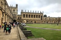 Footsteps of Harry Potter in Oxford  4