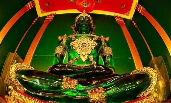 Bangkok: Join walking Tour Grand Palace, Wat Pho, Wat Arun, Flower Market 9