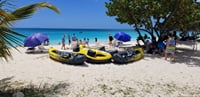 All In one Beach day includes lunch swimming snorkeling or kayaking, jewellery making or painting on canvas 8