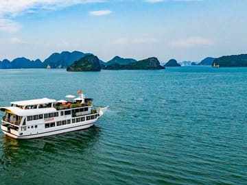 Luxury Boutique Cruise in Halong & Lan Ha Bay (2D1N)