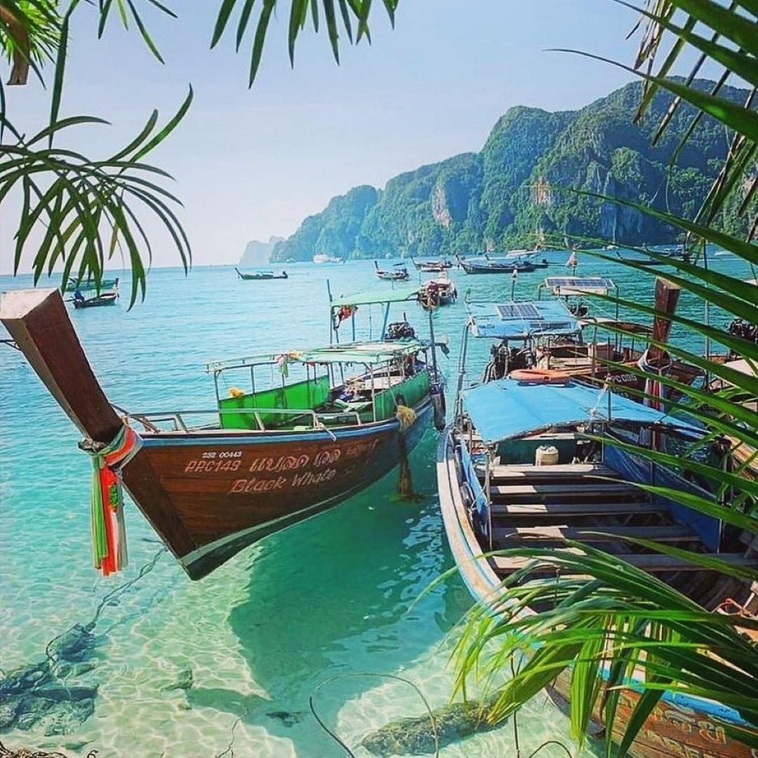 Phi Phi Islands Adventure: Maya Bay, Pileh Lagoon & Khai Island Tour