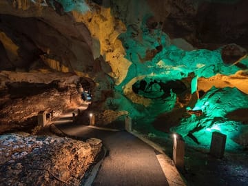 Green Grotto Caves and Dunn's River Falls Tour from Montego Bay