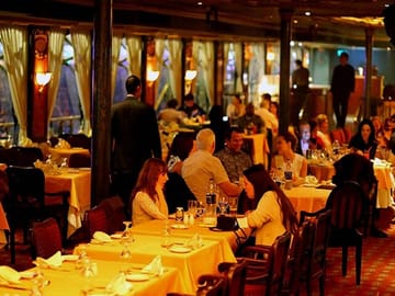 Dinner Cruise with Live Entertainment on the Nile in Cairo
