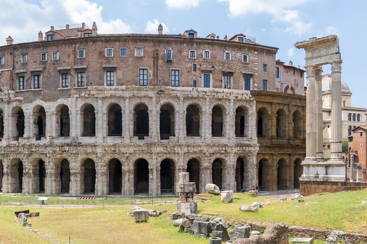 Heart of Renaissance and Roman Cuisine Walking Tour in Rome 6