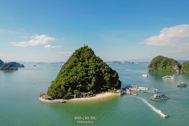 IRIS CRUISE - 5 Star Day Cruise - Halong Bay 1 Day - JACUZZI POOL