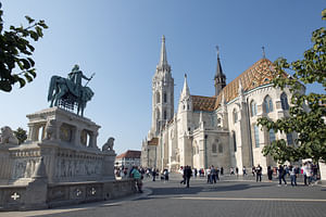 Walking Tour Buda