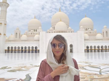 Guided Day Tour from Dubai to Abu Dhabi with SeaWorld Visit